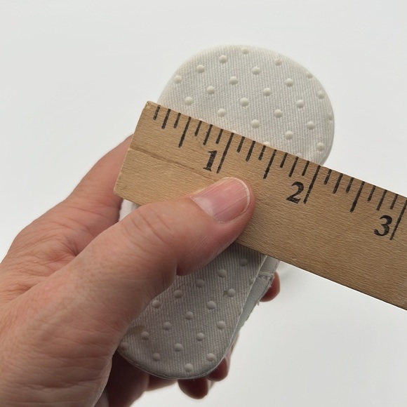 Old Navy patriotic red white and blue canvas sneakers size 0-3 months - Picture 5 of 7